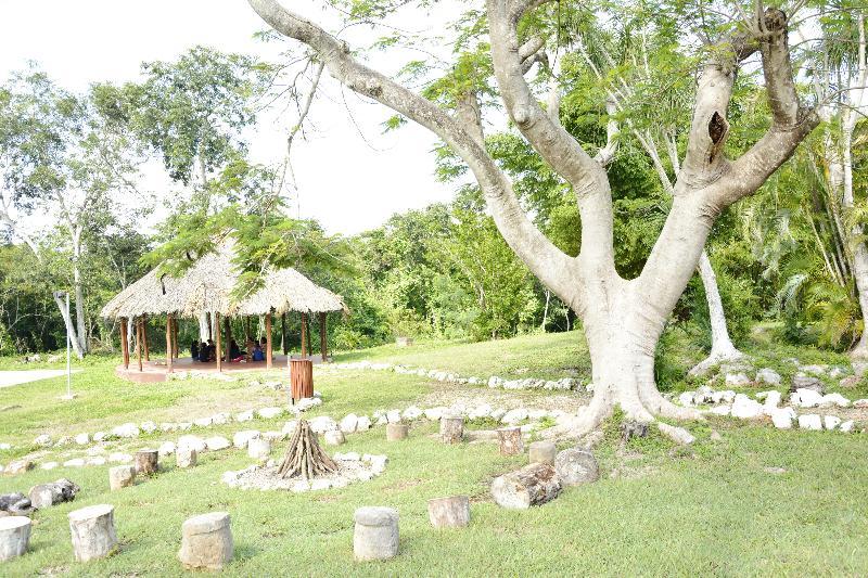 Uxmal Resort Maya Exterior foto